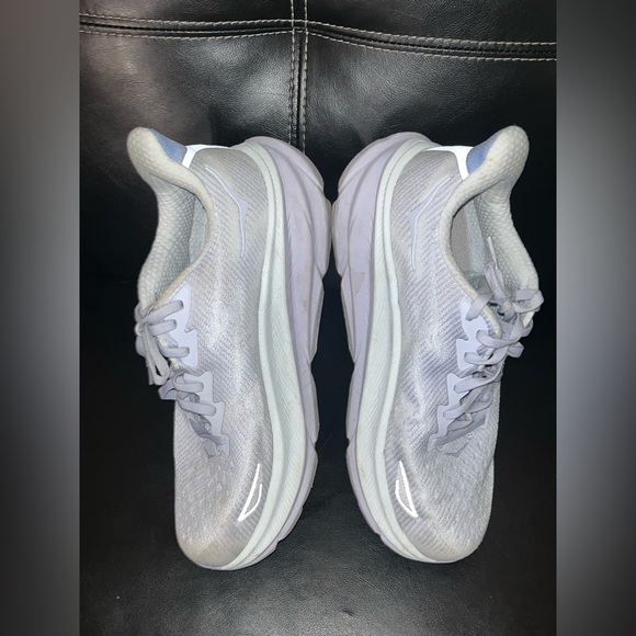 Hoka One One Clifton 9 Nimbus Ice Running Shoes Women's Size 10B - Picture 2 of 7